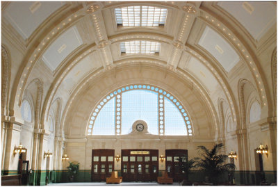 S_FarleyC_Seattle King Station.jpg