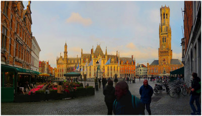 P_RootJ_Brugge Town Square.jpg