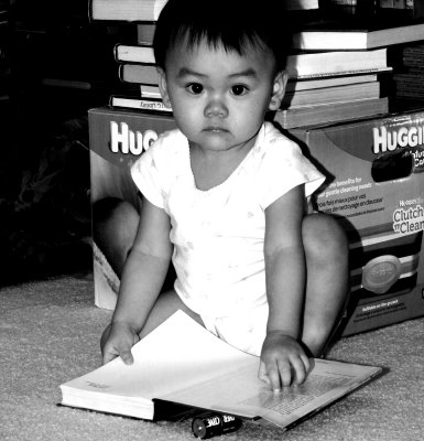 When Grandpa's bookshelf becomes MIA's playground (2)