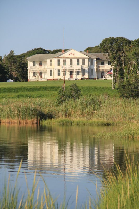 Marthas Vineyard Museum.jpg