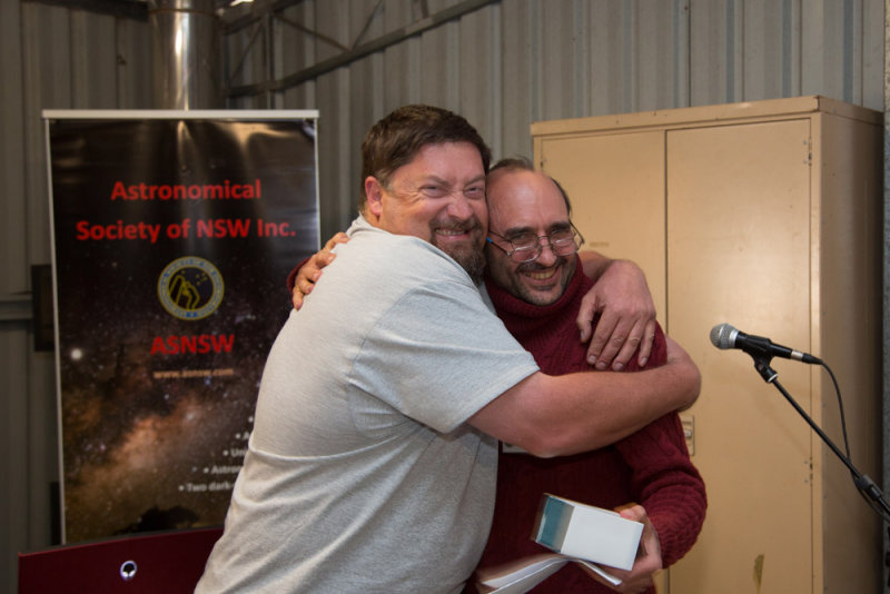 Presentation hug