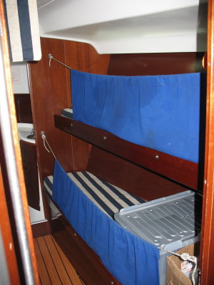 EH01 bow bunks.