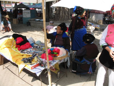 Dali - Market in Zhoucheng