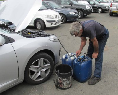 A refueling mishap on the road from St. Malo to Amboise.