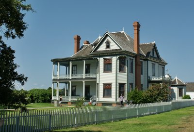  J.H.P. Davis House