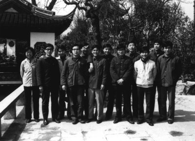 脑所 4_1983-03 于嘉定.jpg