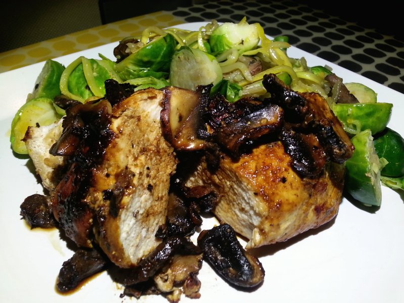 Grilled Chicken with Buffalo Wing Spice Rub, Mushrooms, Brussels Sprouts & Yellow Squash