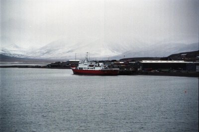 Official Ship of the governor of Svalbard