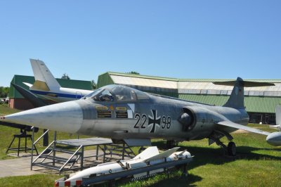  F-104 Starfighter  (1 of 3)