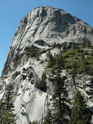 Columbia... A Majestic Piece of Rock (SAM_2535.JPG)
