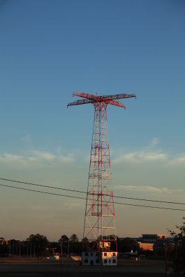 Drop Tower (IMG_5315.JPG)