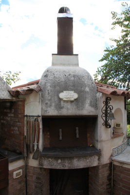 Pizza Oven At the Hotel (IMG_6274.JPG)
