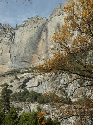 The Dry-Up Upper Yosemite Falls (SAM_4931.JPG)