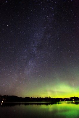 Milky Way and Aurora Borealis (MG_1253 2.JPG)