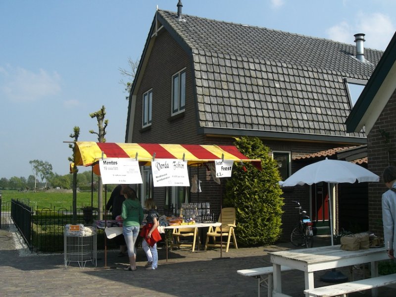 Between Arnhem and Amersfoort