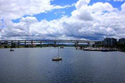 SE Morrison Bridge,  Portland, Oregon
