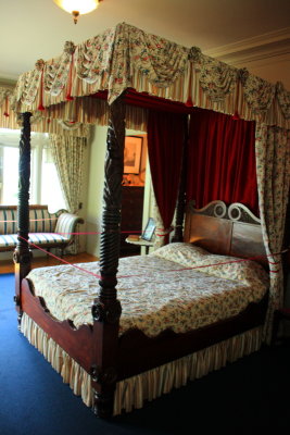 Bedroom, Pittock Mansion, Portland, Oregon