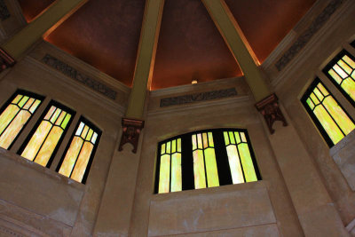 Vista House, Crown Point State Park, Columbia River Gorge National Scenic Area, Oregon