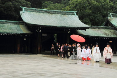 Japanese wedding, Naien, Meiji Jingū, Shinto Shrine, built 1920, Shibuya, Tokyo, Japan