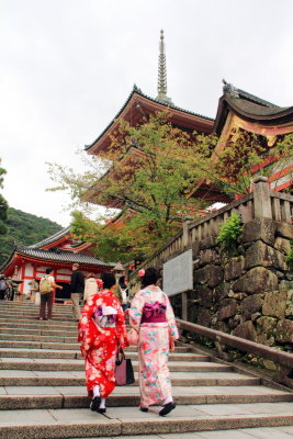 On the way to Kiyomizu-dera, Kyoto, Japan