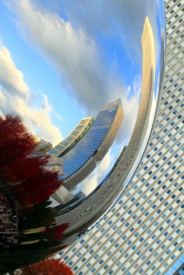 Reflections in the cloud, Cloud Gate, Chicago, Illinois