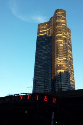 Lake Point Tower, Chicago, Illinois