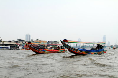 Longboats on the Chao Phraya river