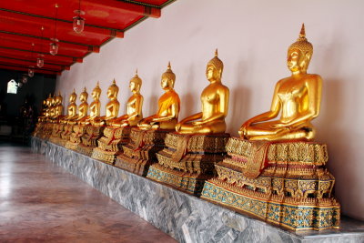 Row of Buddhas, Wat Pho, Temple of the Reclining Buddha