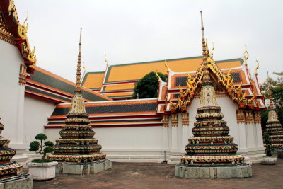 Chedi Rai near Phra Rabieng cloister, Wat Pho, Temple of the Reclining Buddha