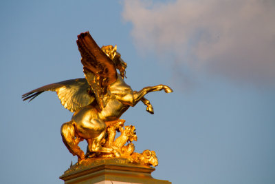 Fames, Pegasus, Pont Alexandre lll, Paris, France