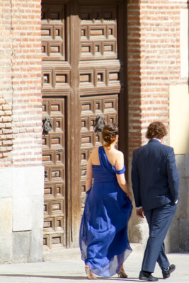 Strolling, Plaza de la Villa, Madrid, Spain