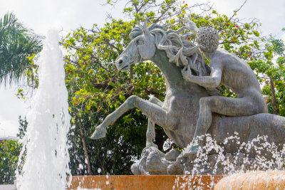 Raices Fountain, Luis Sanguino, Paseo de la Princesa, Viejo San Juan