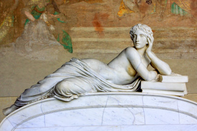 Sarcophagi sculpture - resting lady, Pisa, Italy