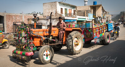 Tractor trolley