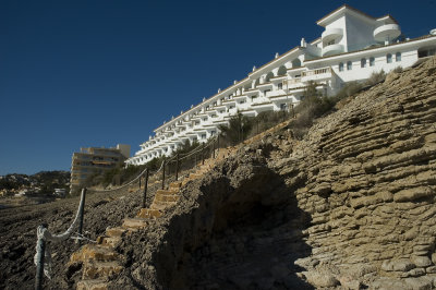 Hotel on Rock Strata 01 copy.jpg