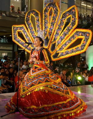 nex6_sinulog_fashion_showii