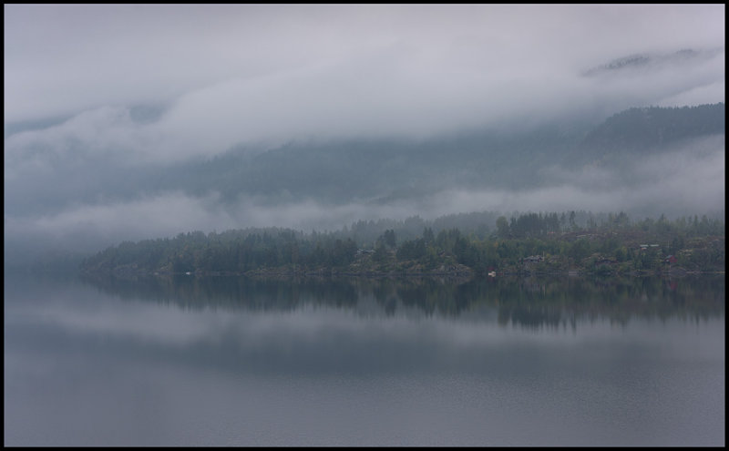 Lake Krderen fog