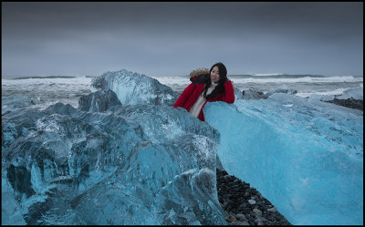 Korean girl on Jökulsarlon ice beach - Iceland