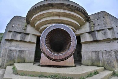 Longues-sur-Mer Gun Battery