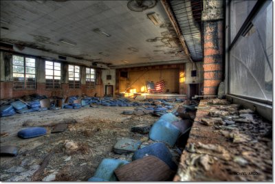 La Mar Elementary School Auditorium 