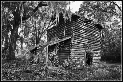 Log Tobacco Barn