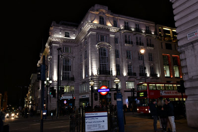 piccadilly circus.2015.jpg