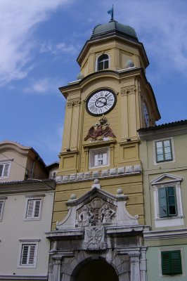 S3600872m.jpg