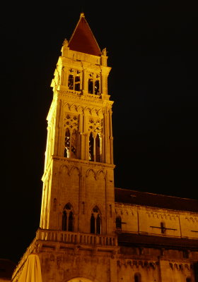 P1060003_cr.jpg