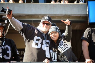 Broncos at Raiders - 12/29/13