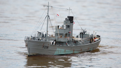 8V9C2134.jpg
