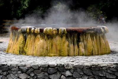 Raksawarin Hot Spring