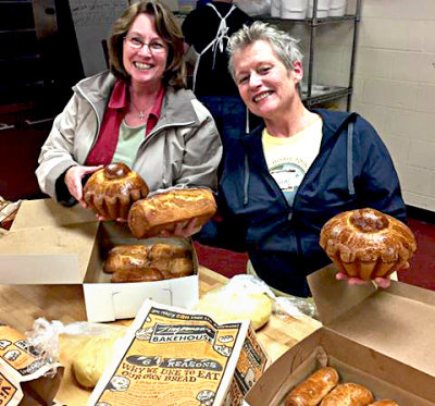 Syl and Isabel-Baking School Goodies l.jpg
