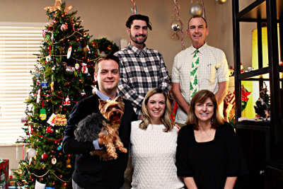 Doug & Rhonda Blake_Family Christmas 2015_-s-.jpg