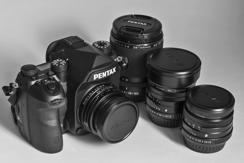 Pentax K-1 kit (July)